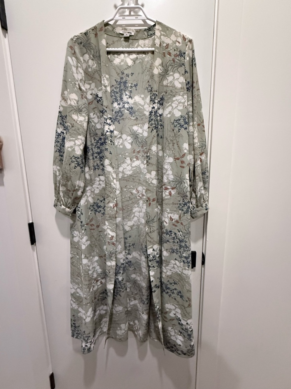 Fashion Nova Sage Green Floral Long Sleeve Duster | Cardigan